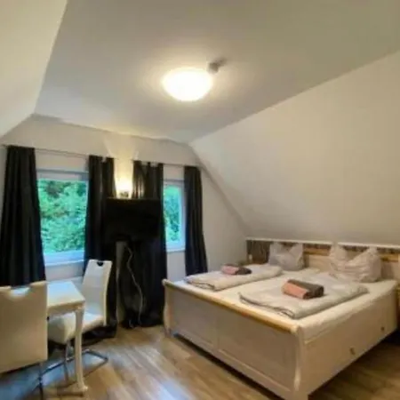 Lindequist Hotel 3*